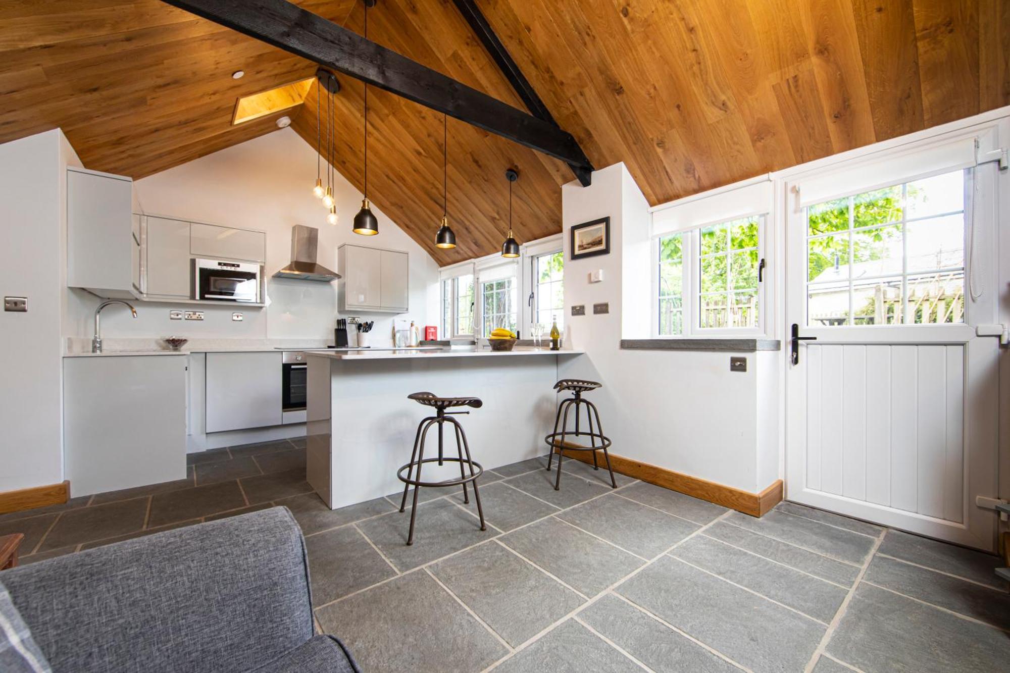 Swansea Valley Holiday Cottages Cilybebyll Экстерьер фото
