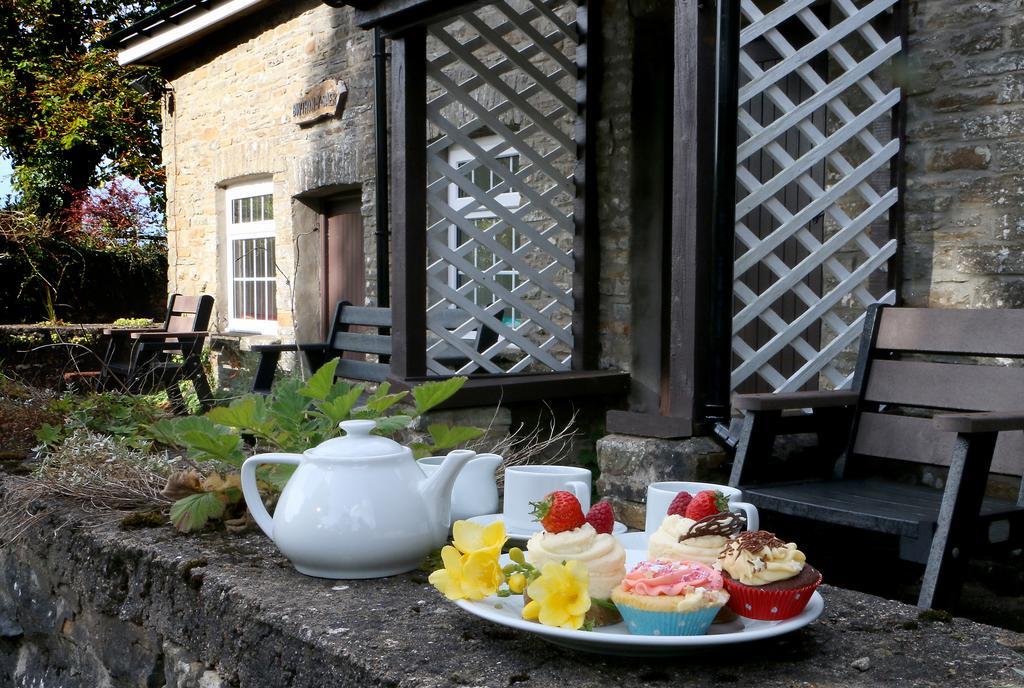 Swansea Valley Holiday Cottages Cilybebyll Экстерьер фото